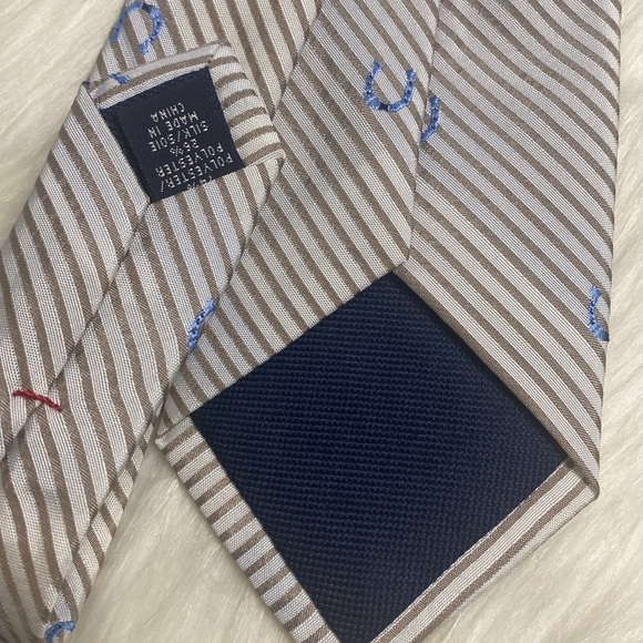 Men’s Tommy Hilfiger Blue Horseshoe Striped Neck Tie - Picture 5 of 7
